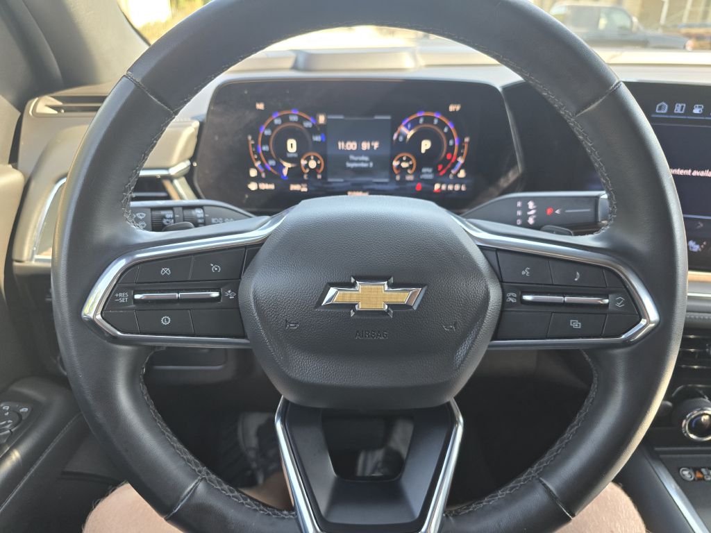 Photo 12 of this CHEVROLET TAHOE