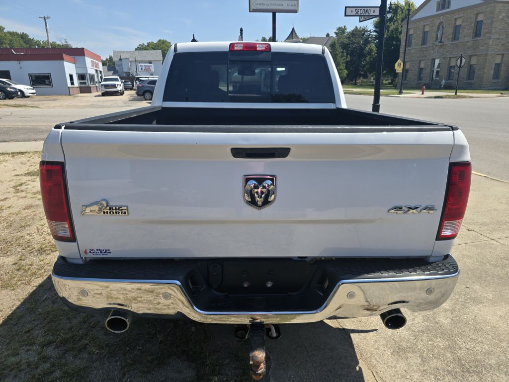 Photo 4 of this RAM 1500 CLASSIC