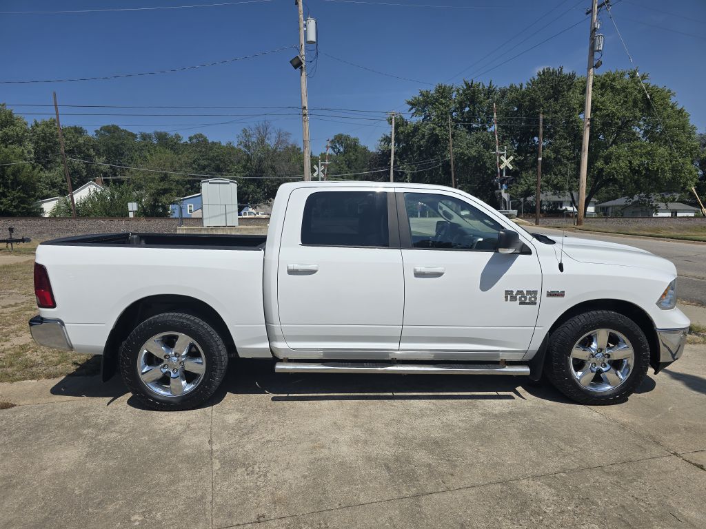 Photo 5 of this RAM 1500 CLASSIC