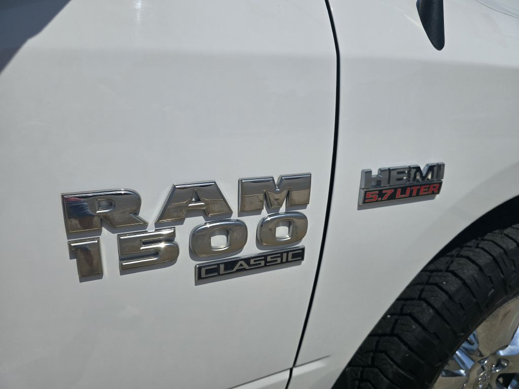 Photo 6 of this RAM 1500 CLASSIC