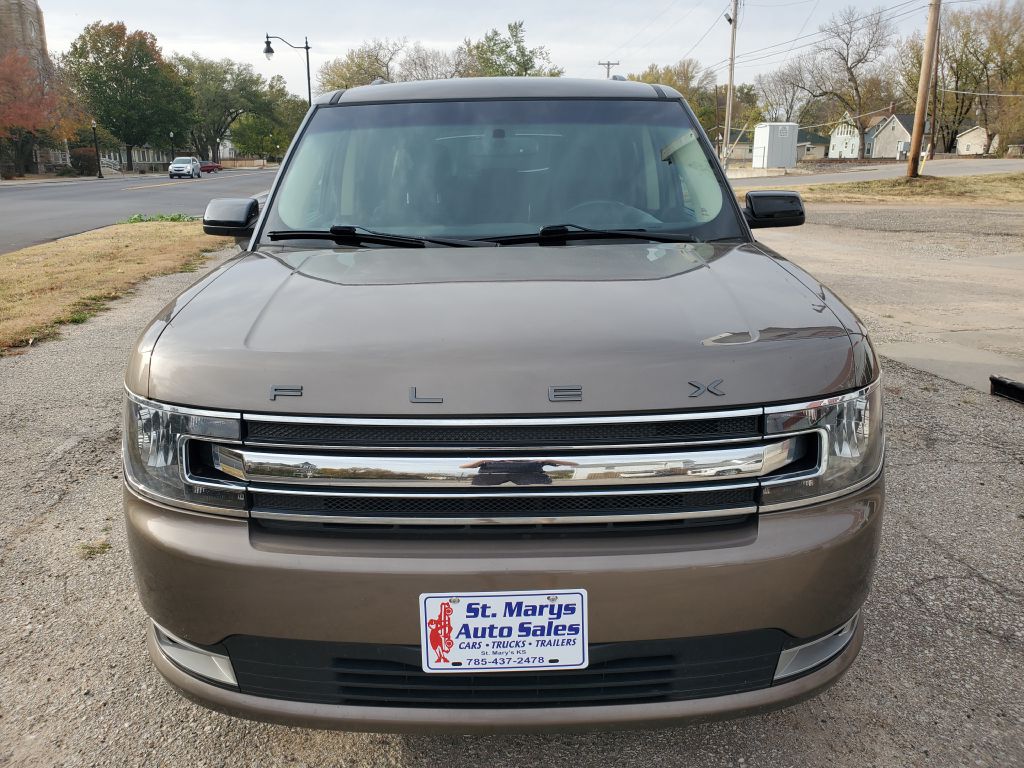 Photo 2 of this FORD FLEX