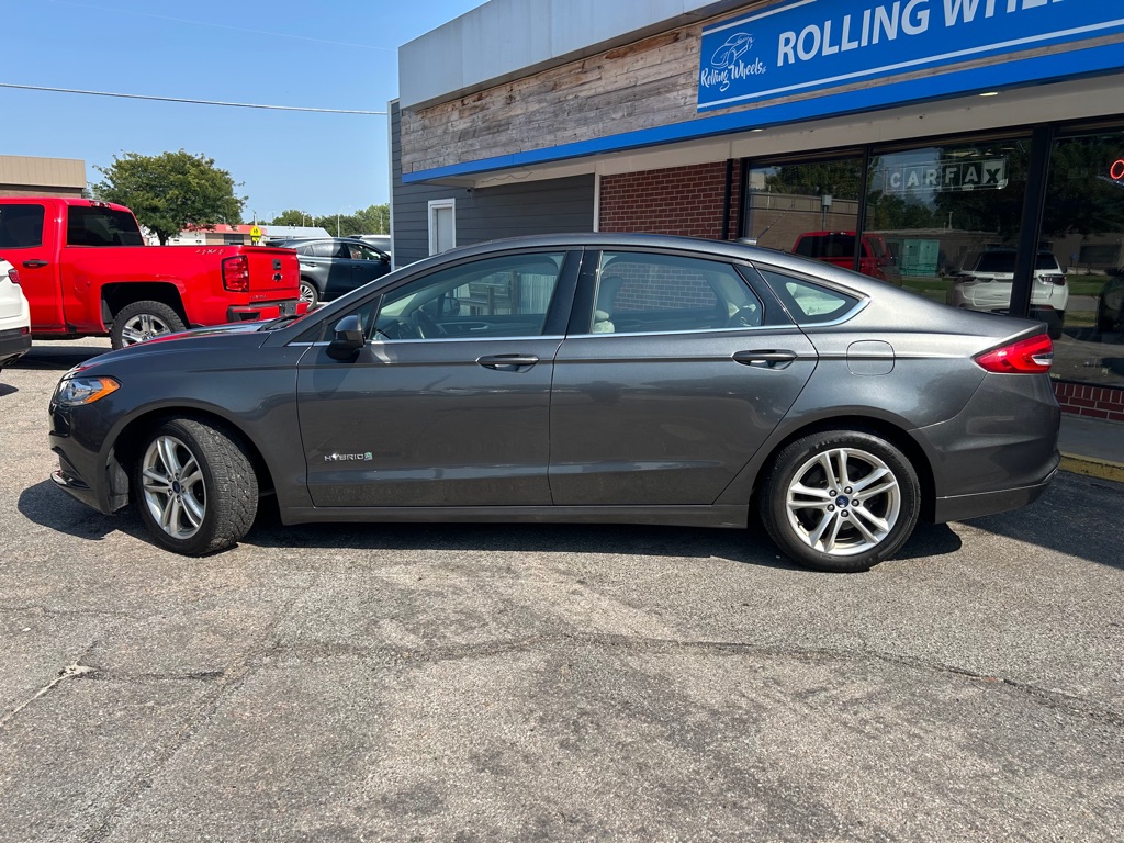 Photo 6 of this FORD FUSION
