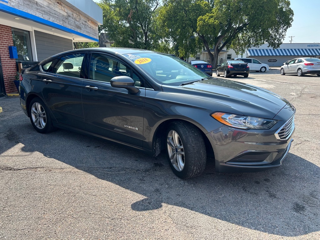 Photo 2 of this FORD FUSION