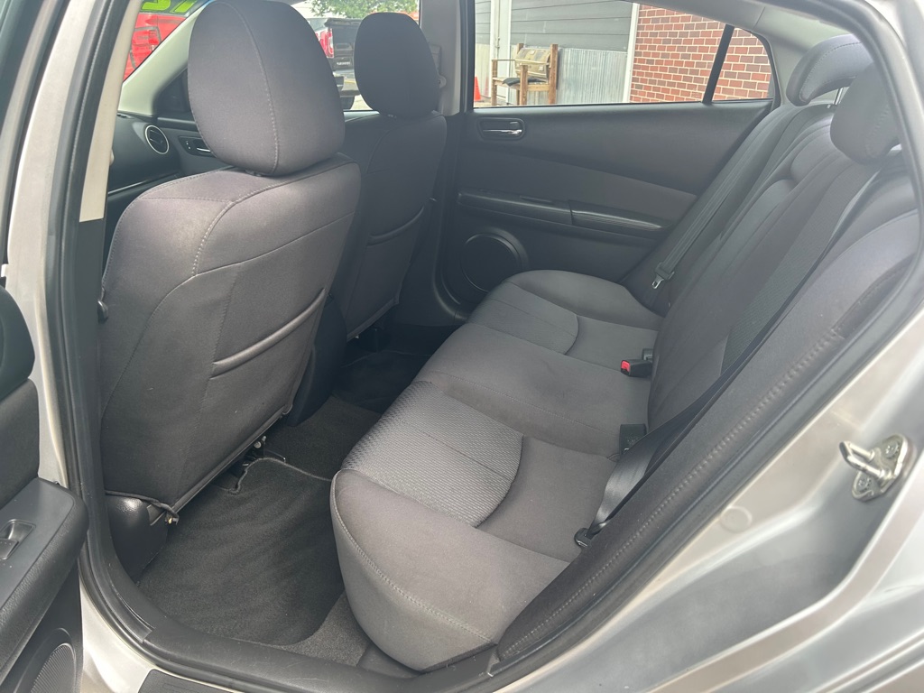 Photo 11 of this MAZDA 6