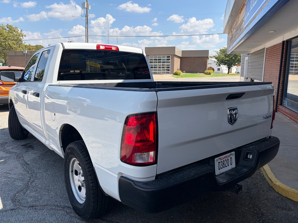 Photo 5 of this RAM 1500 CLASSIC