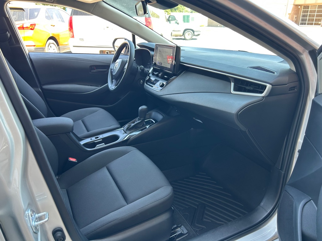 Photo 13 of this TOYOTA COROLLA