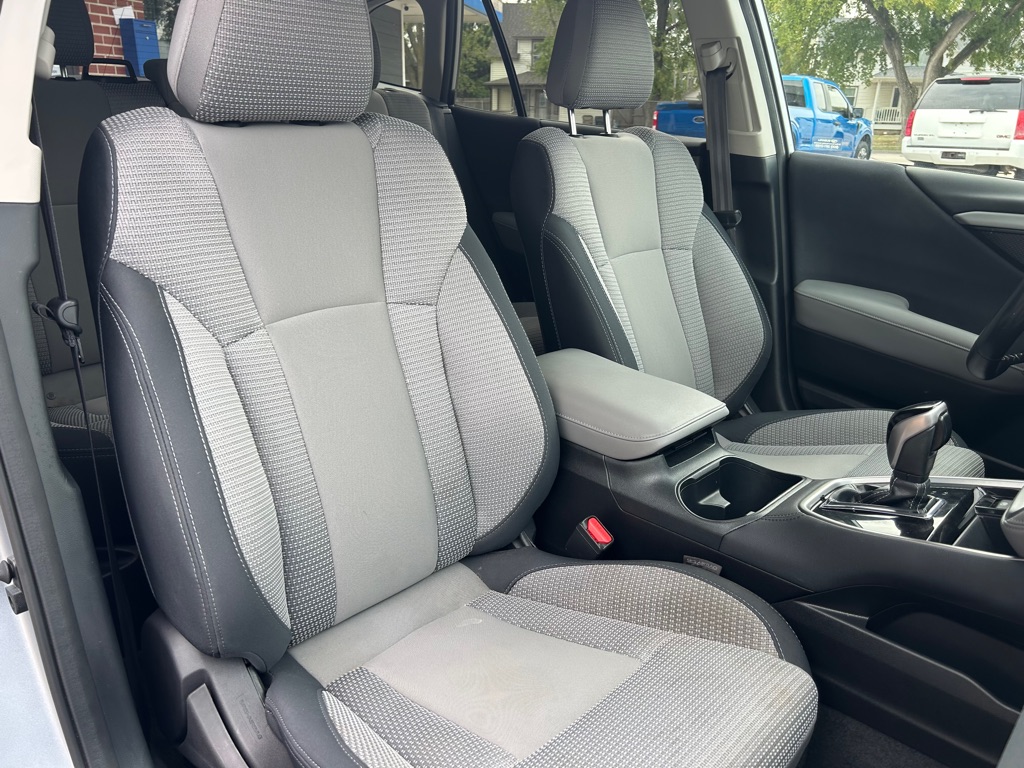 Photo 15 of this SUBARU OUTBACK