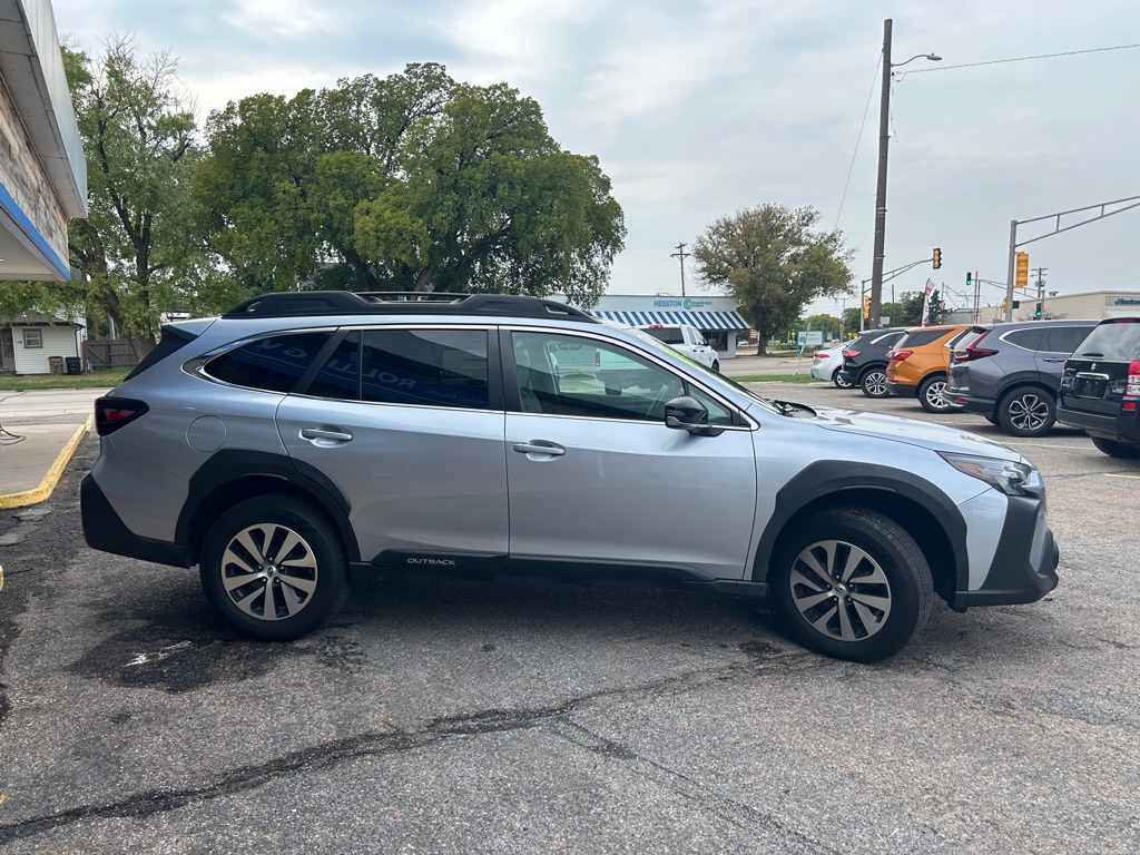 Photo 4 of this SUBARU OUTBACK