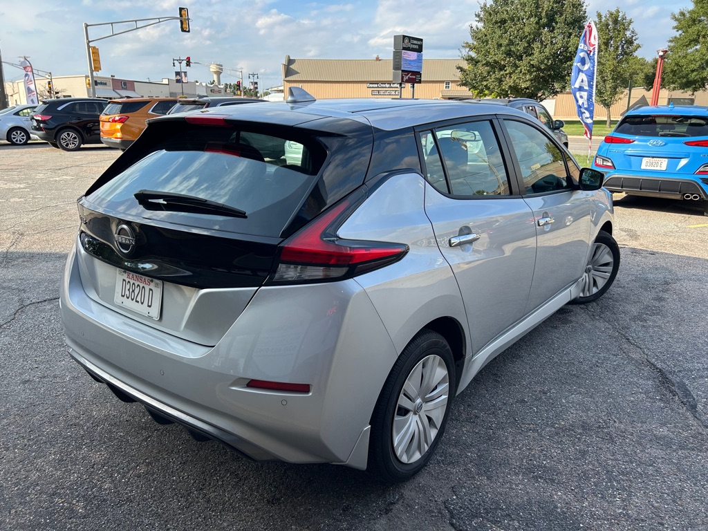 Photo 5 of this NISSAN LEAF