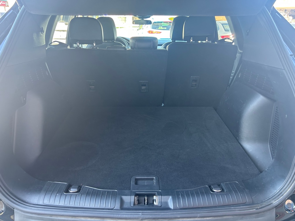 Photo 11 of this FORD ESCAPE