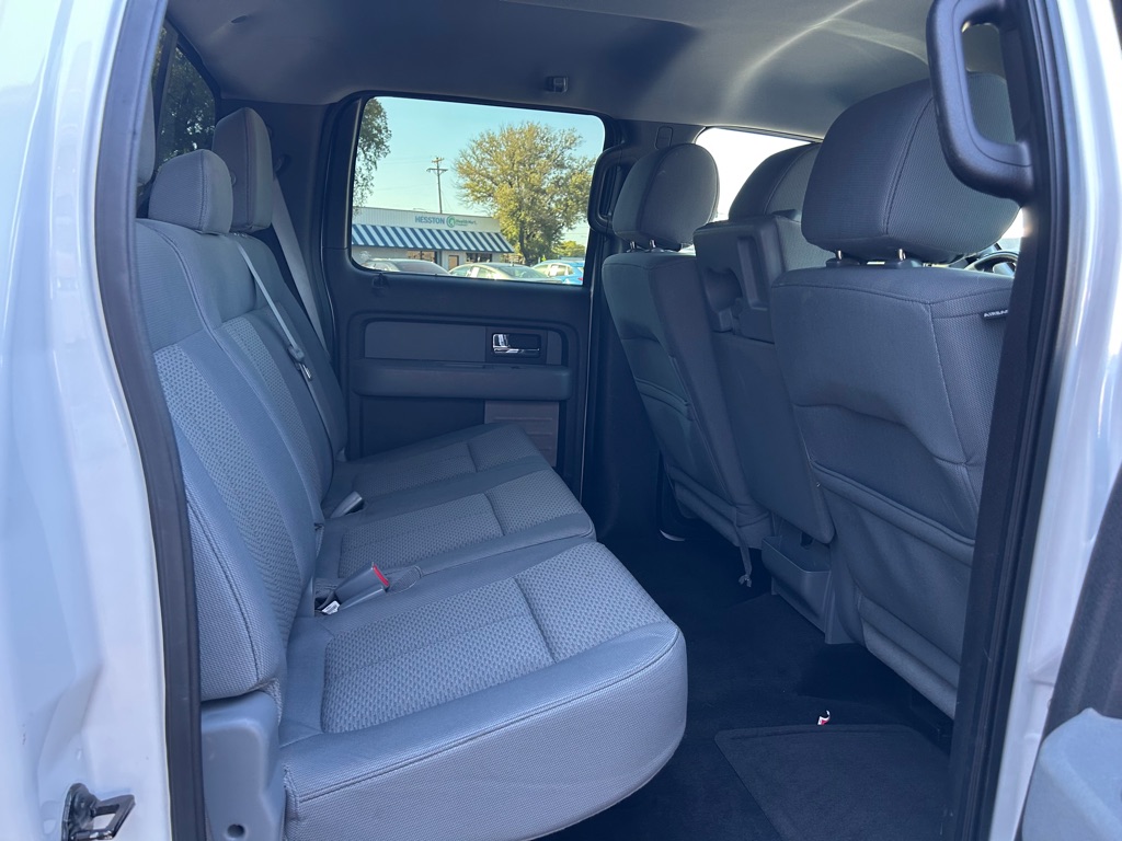 Photo 14 of this FORD F150