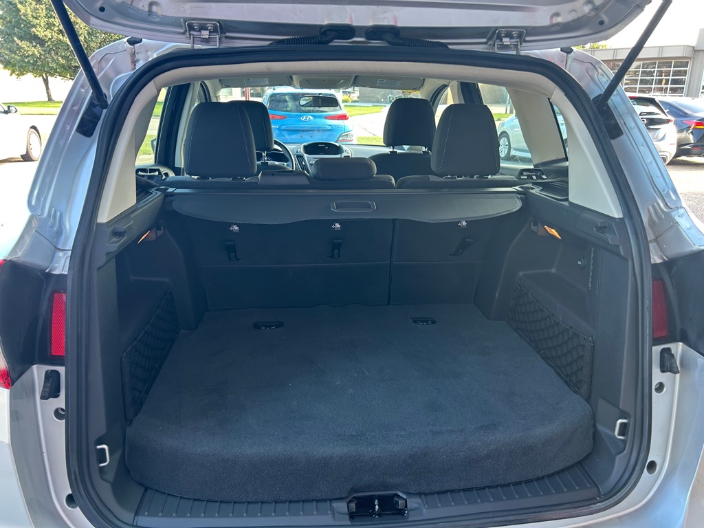 Photo 11 of this FORD C-MAX