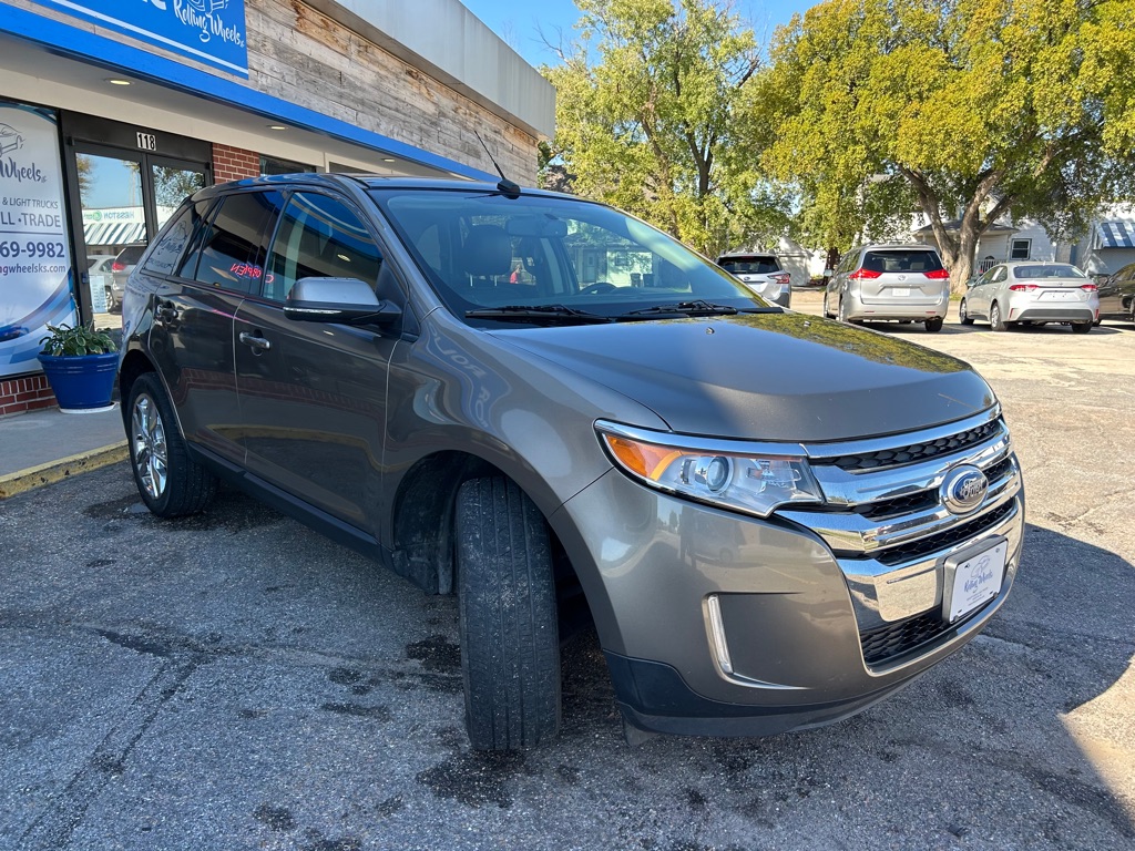 Photo 3 of this FORD EDGE