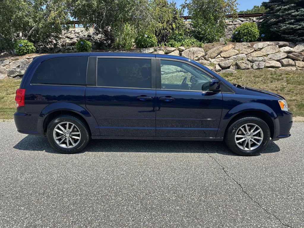 Photo 2 of this DODGE GRAND CARAVAN