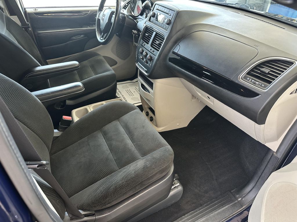 Photo 10 of this DODGE GRAND CARAVAN