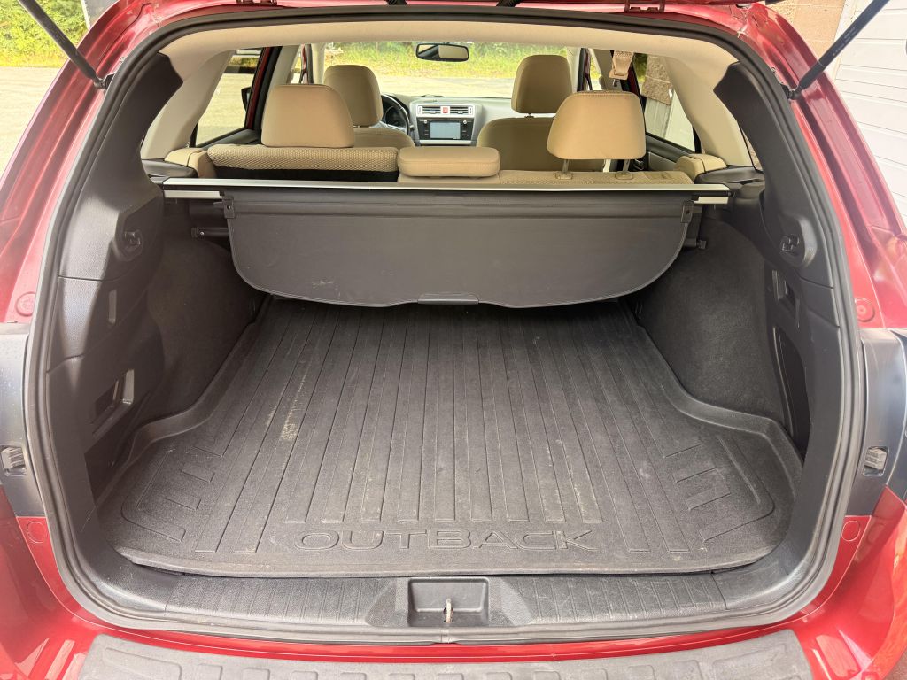 Photo 12 of this SUBARU OUTBACK