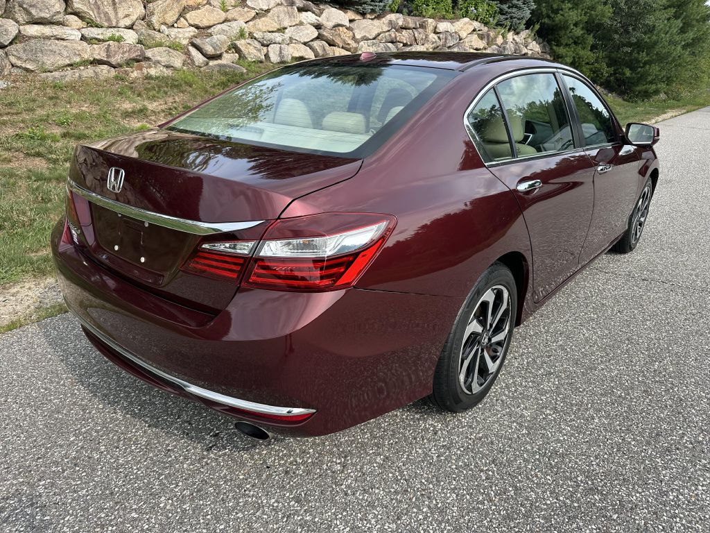 Photo 3 of this HONDA ACCORD