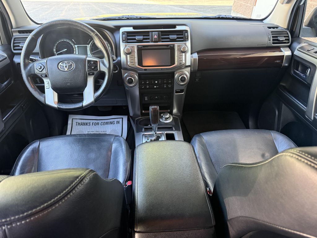 Photo 11 of this TOYOTA 4RUNNER