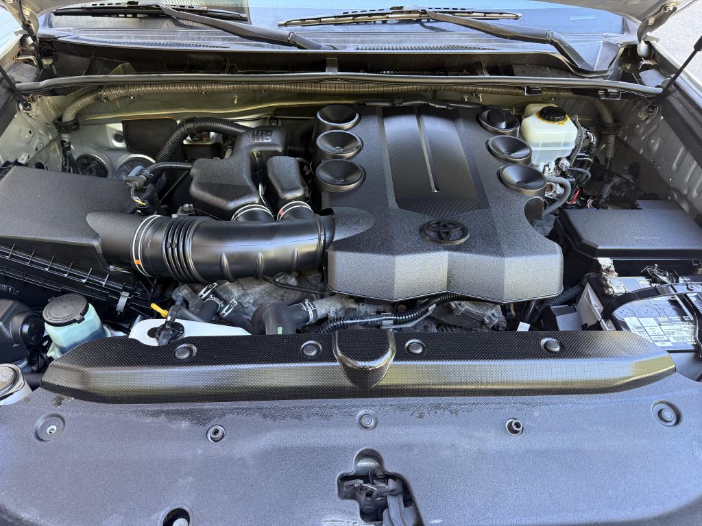 Photo 13 of this TOYOTA 4RUNNER