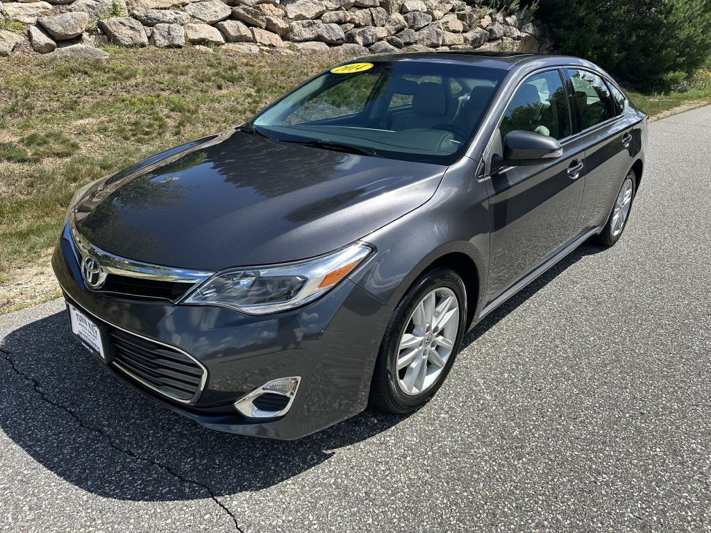Photo 4 of this TOYOTA AVALON
