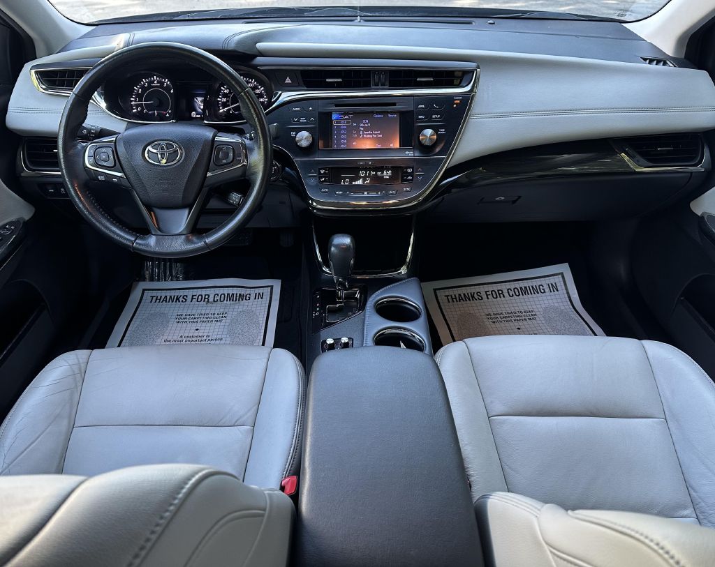Photo 11 of this TOYOTA AVALON