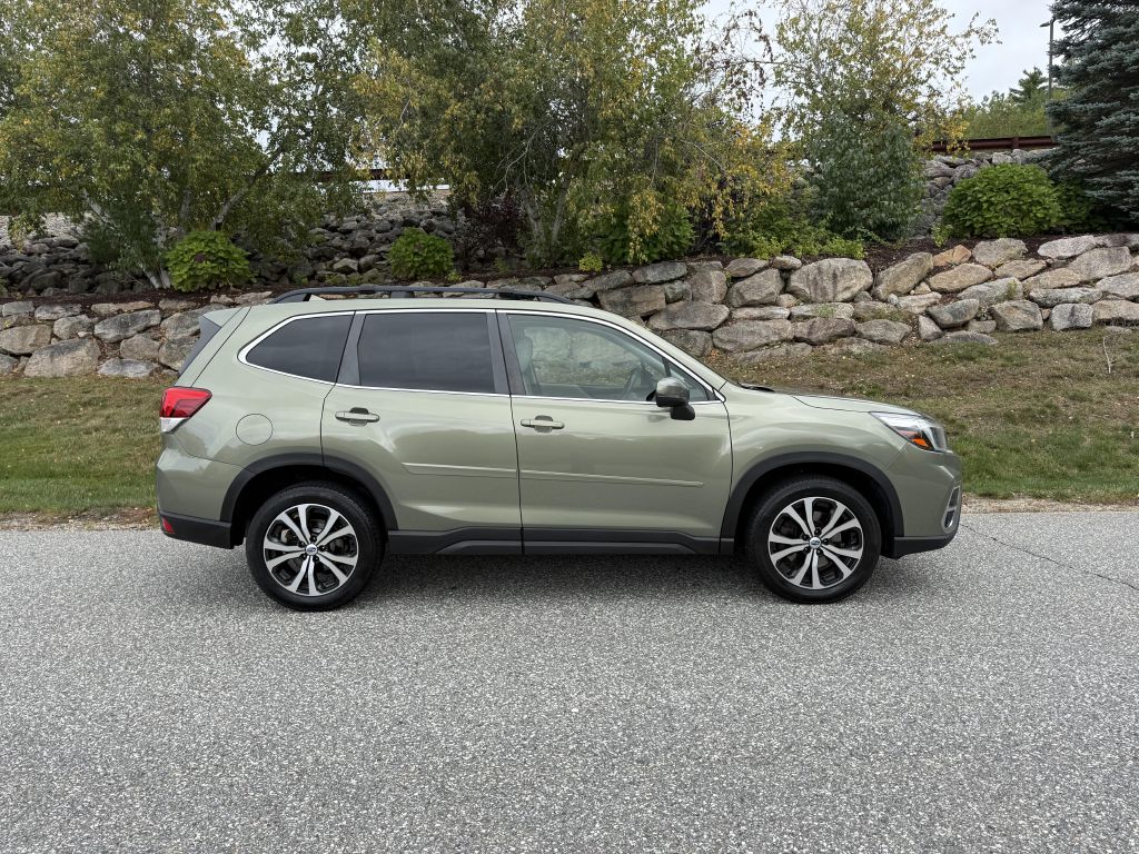Photo 2 of this SUBARU FORESTER