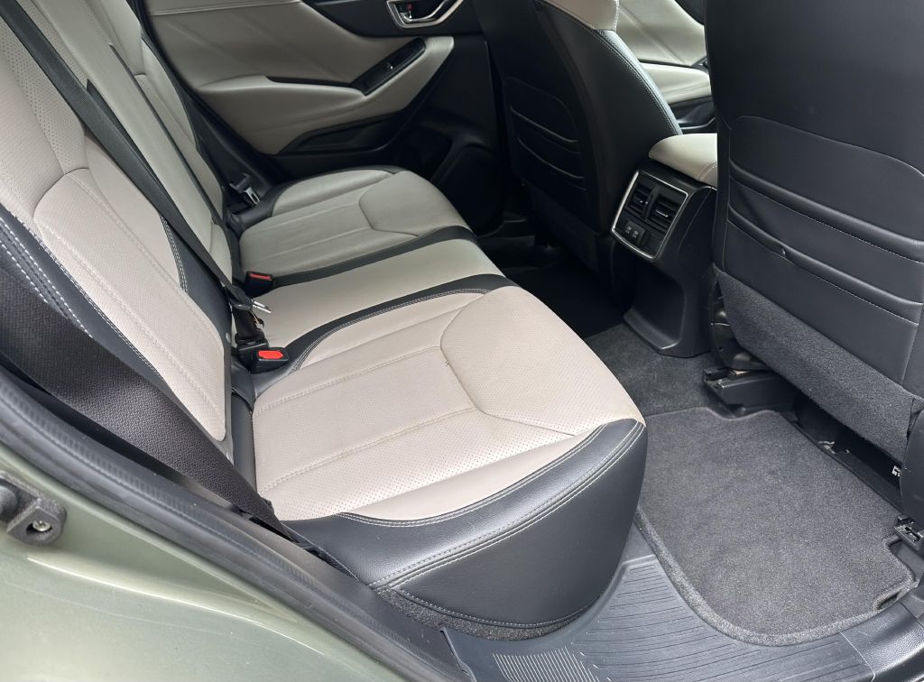 Photo 10 of this SUBARU FORESTER
