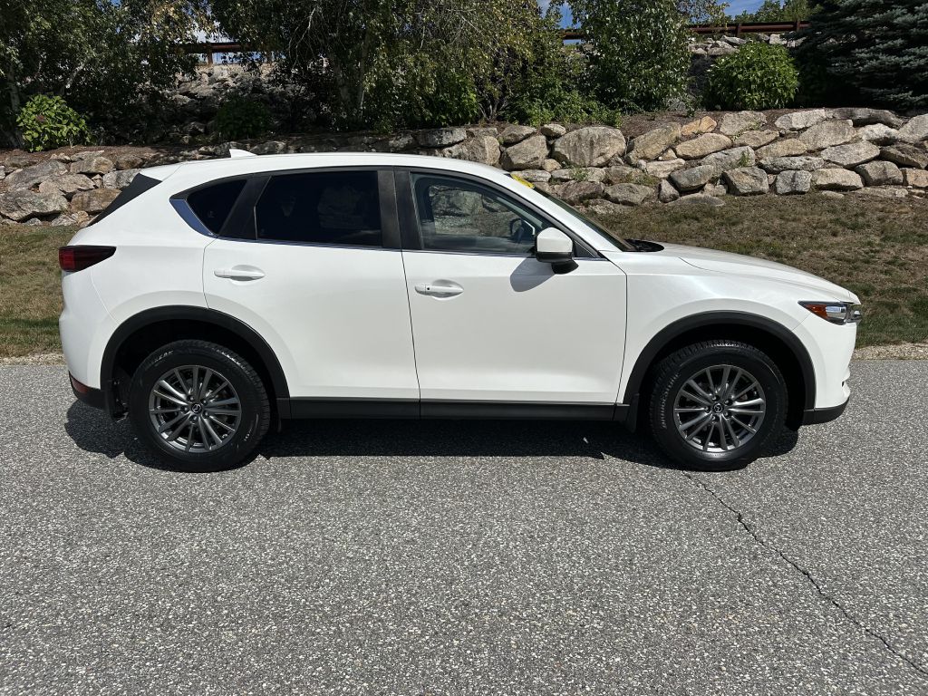 Photo 2 of this MAZDA CX-5