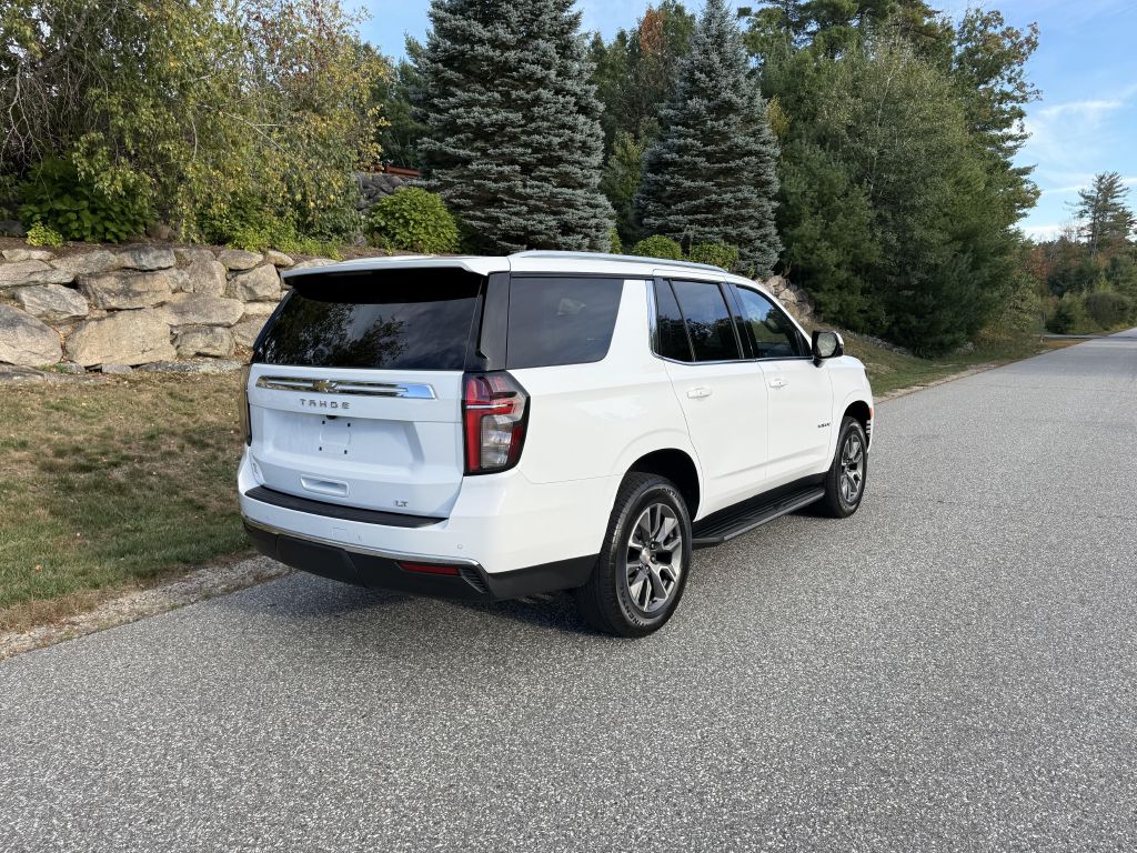Photo 3 of this CHEVROLET TAHOE