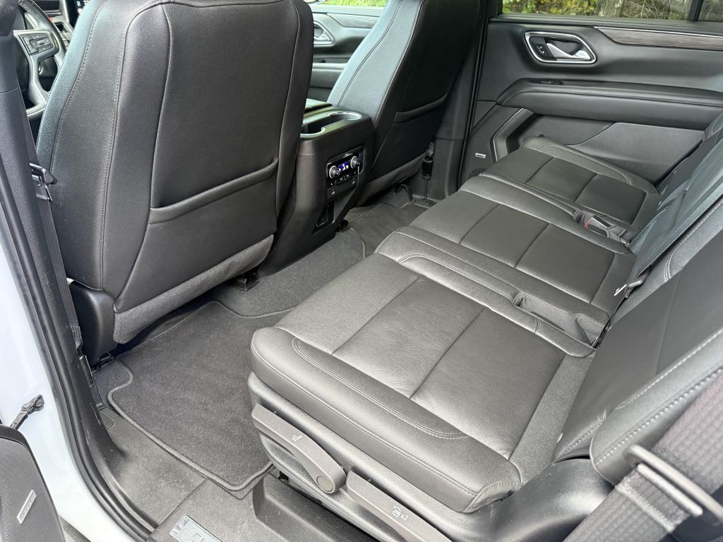 Photo 8 of this CHEVROLET TAHOE