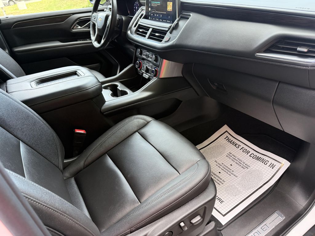 Photo 9 of this CHEVROLET TAHOE