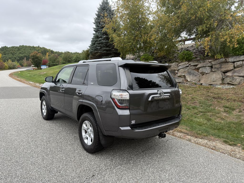 Photo 6 of this TOYOTA 4RUNNER