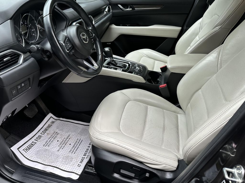 Photo 7 of this MAZDA CX-5
