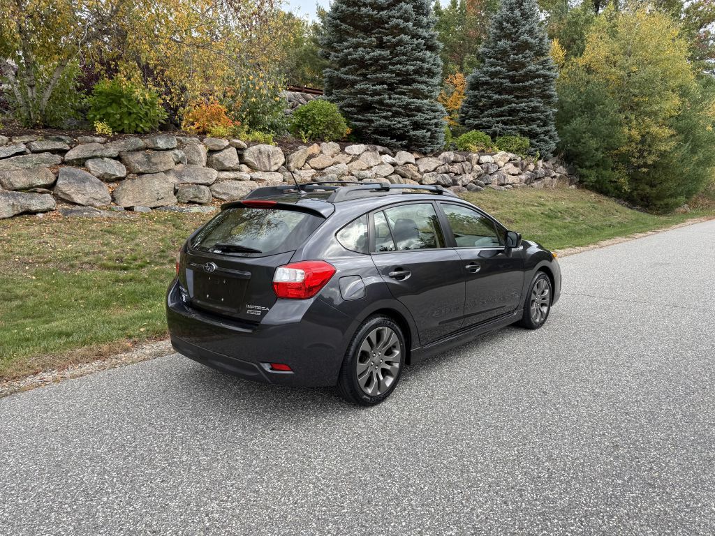 Photo 3 of this SUBARU IMPREZA
