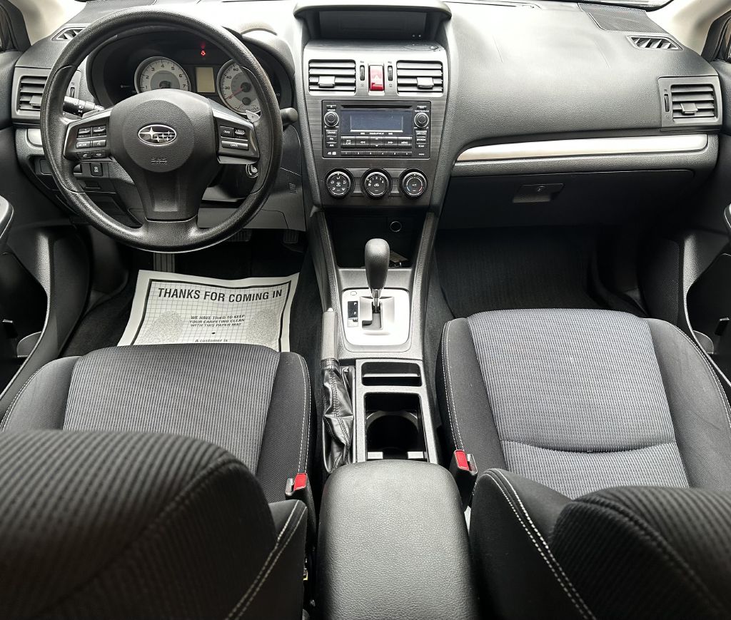 Photo 11 of this SUBARU IMPREZA