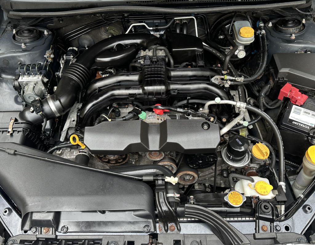 Photo 13 of this SUBARU IMPREZA