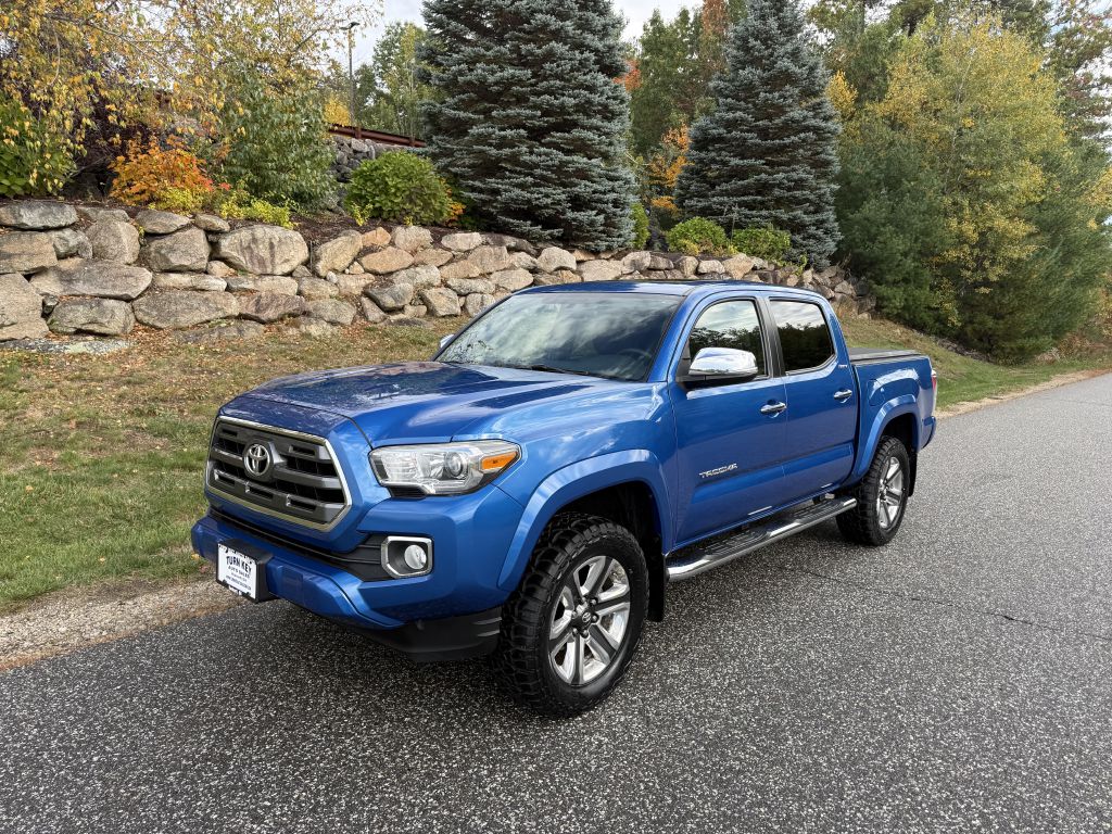 Photo 4 of this TOYOTA TACOMA