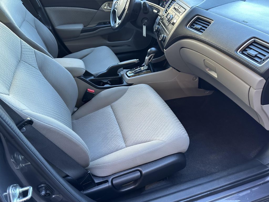 Photo 9 of this HONDA CIVIC