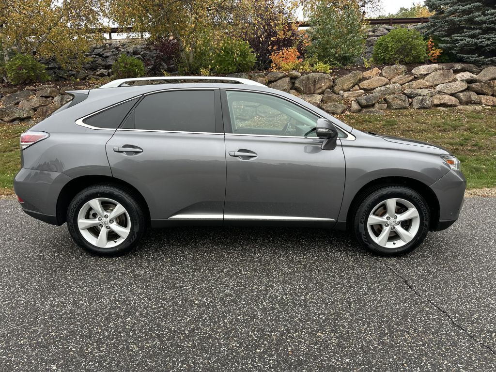Photo 2 of this LEXUS RX