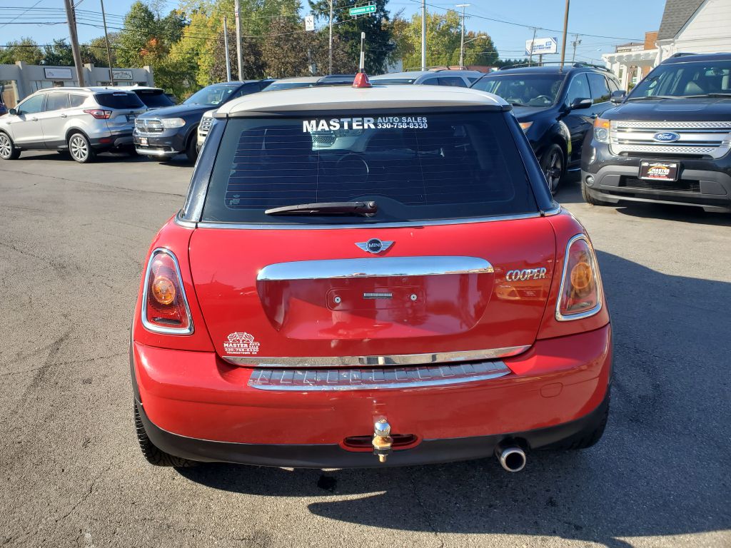Photo 4 of this MINI COOPER