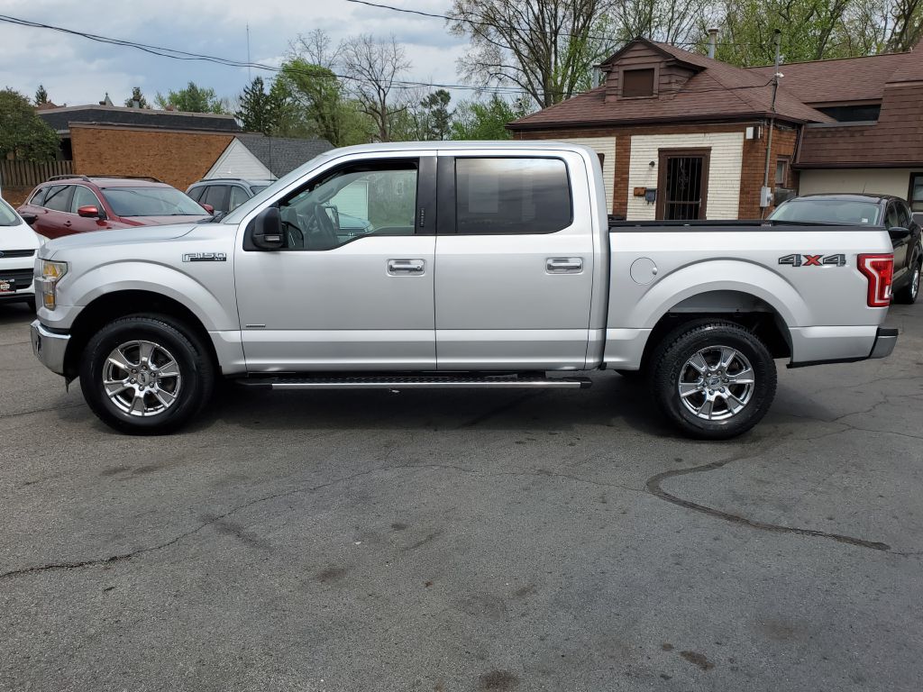 Photo 3 of this FORD F150