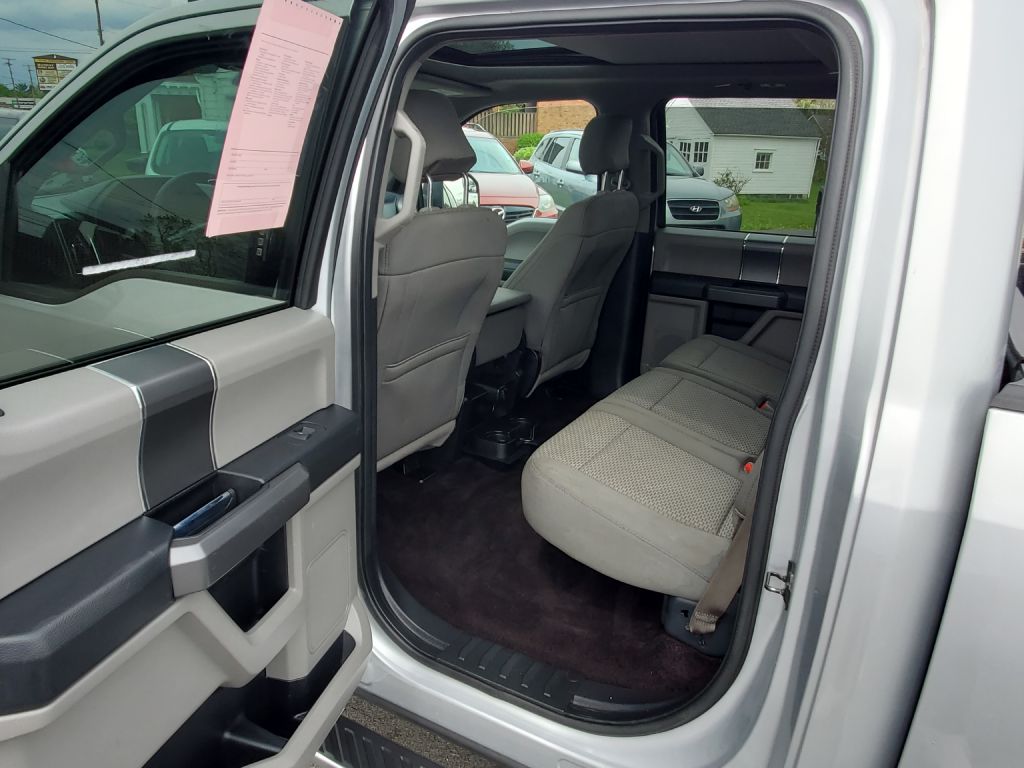 Photo 15 of this FORD F150