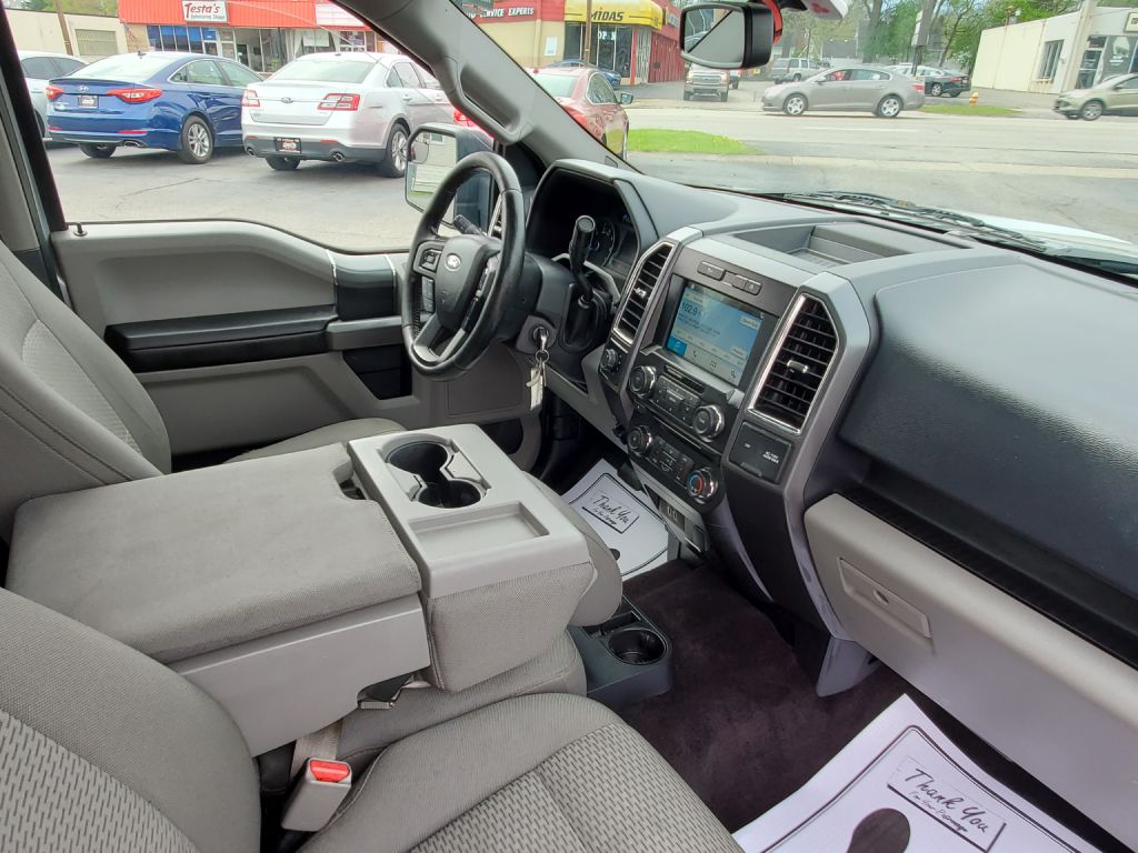 Photo 16 of this FORD F150
