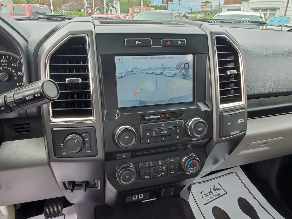 Photo 18 of this FORD F150