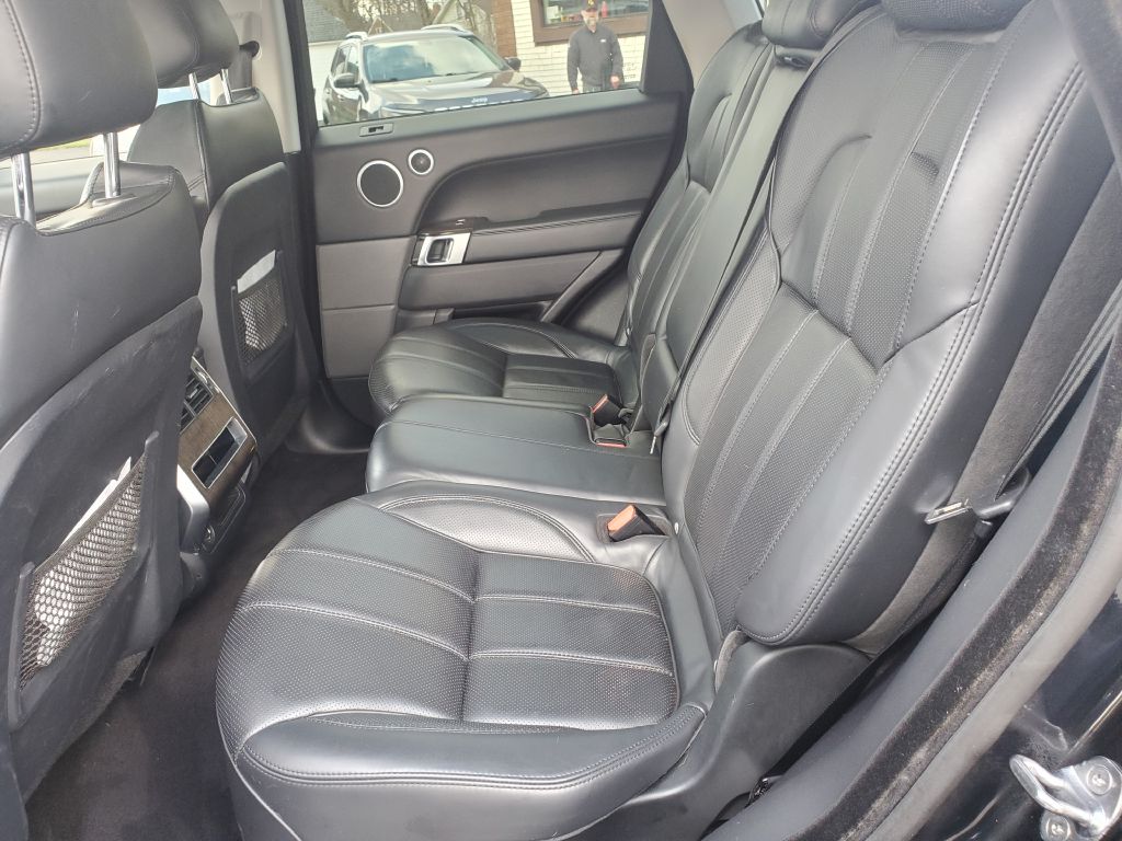 Photo 11 of this LAND ROVER RANGE ROVER SPO