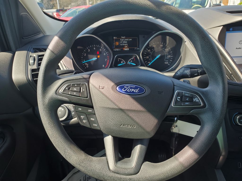 Photo 13 of this FORD ESCAPE