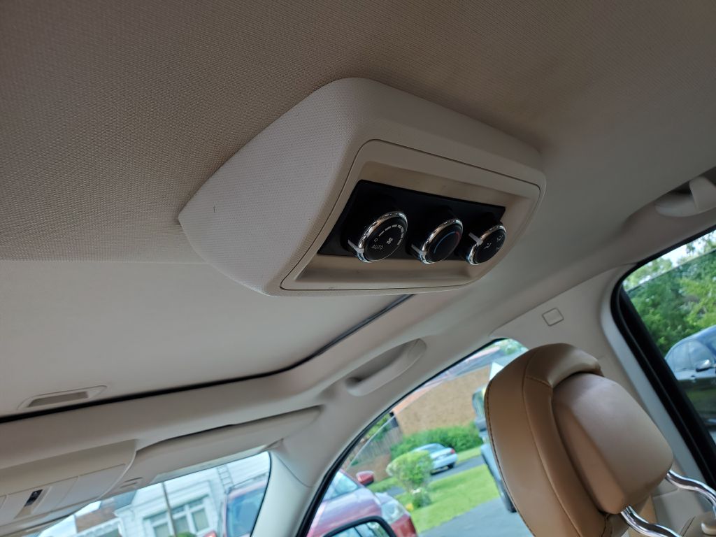 Photo 12 of this DODGE JOURNEY