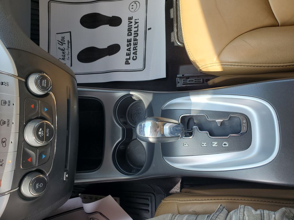Photo 18 of this DODGE JOURNEY