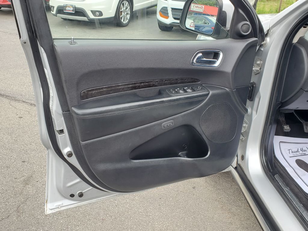 Photo 13 of this DODGE DURANGO