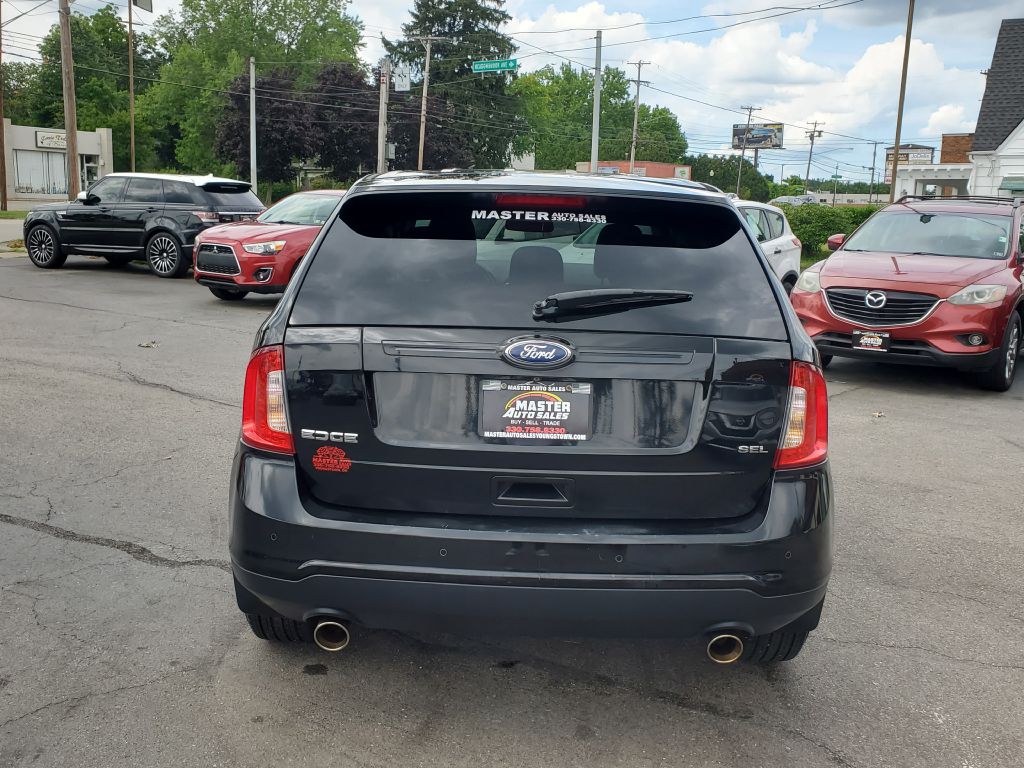 Photo 5 of this FORD EDGE